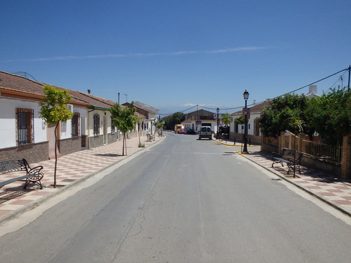 Riding through Escóznar.